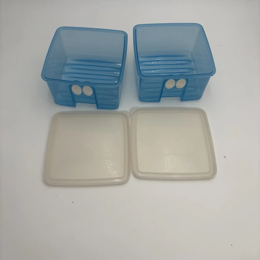 Set Of 2 Tupperware Fridge‎ Smart Vented Produce Storage Container Blue 4.5 Cup